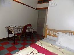 Rhino Motel
