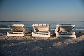 RIVA Mamaia Aparthotel