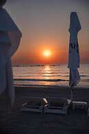 RIVA Mamaia Aparthotel