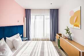 RIVA Mamaia Aparthotel