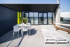 RIVA Mamaia Aparthotel