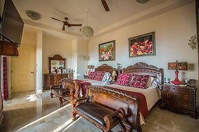 La Toscana Hills