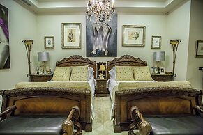 La Toscana Hills