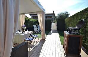 Rosalinde House