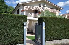Rosalinde House