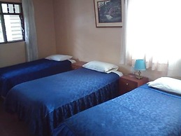 Hostal Tres Mascaras