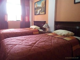 Hostal Tres Mascaras