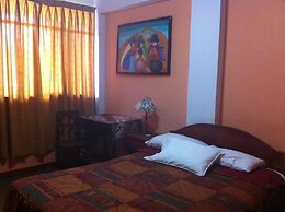 Hostal Tres Mascaras