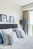 Beautiful Beachfront Apartments