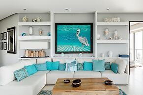 Beautiful Beachfront Apartments