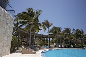 Beautiful Beachfront Apartments