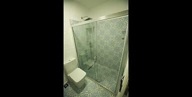 Alacati Albatross Hotel