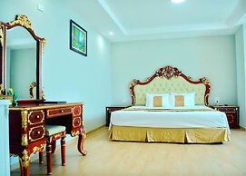 Phoenix Hotel 2