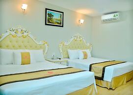 Phoenix Hotel 2