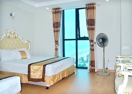 Phoenix Hotel 2