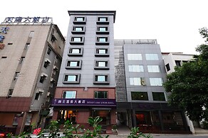 Baron's Hot Spring Hotel