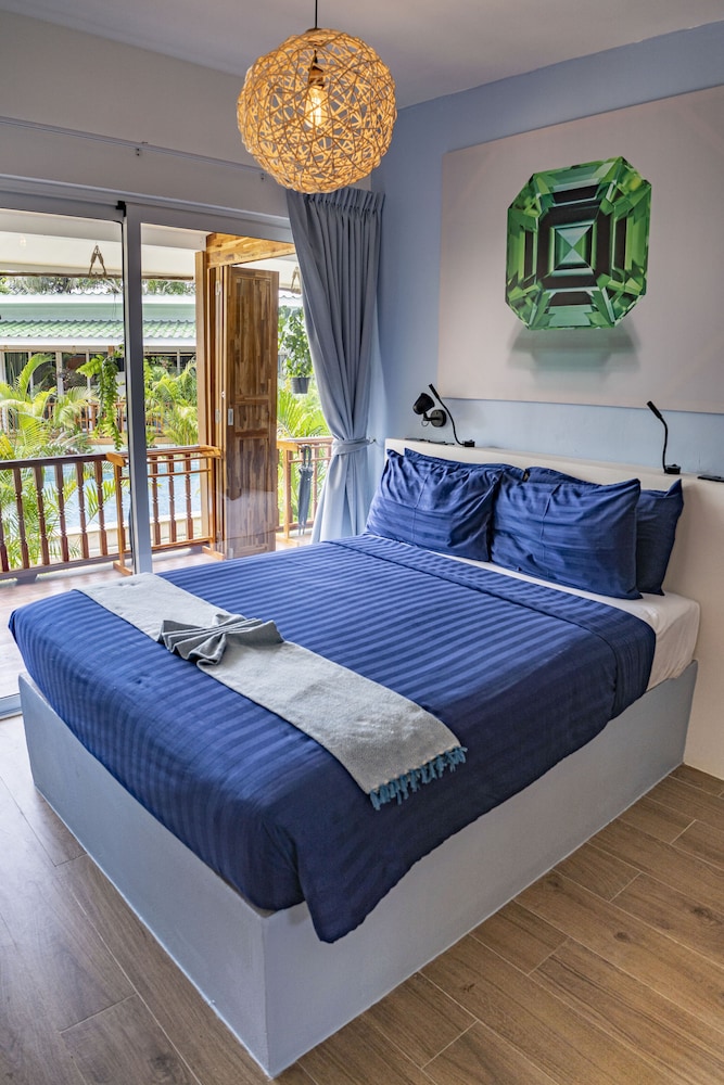 Joy Beach Villas