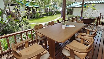 Joy Beach Villas