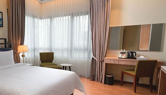 M Palace Hotel