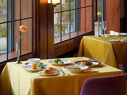 Mampei Hotel