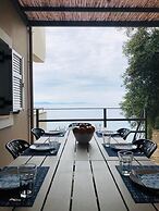 Glyfa Beach Villas