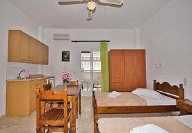 Ira Apartments