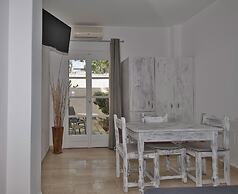 Ira Apartments