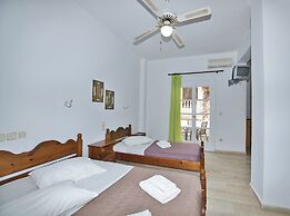 Ira Apartments