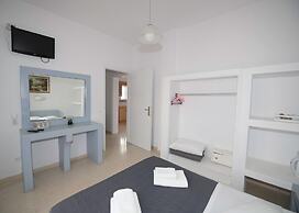 Ira Apartments