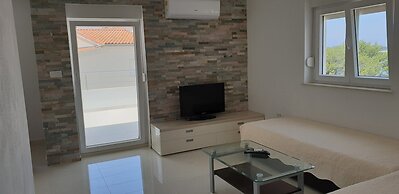 Apartments MIA Bilo 887