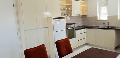 Apartments MIA Bilo 887