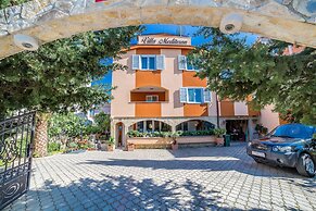 Apartments Villa Mediteran