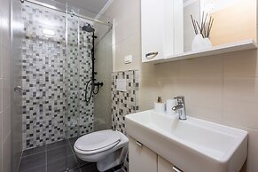 Apartments Mirela