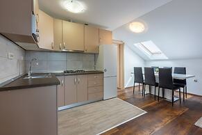 Apartments Mirela