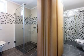 Apartments Mirela