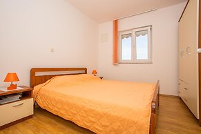Apartments Biondić