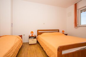Apartments Biondić