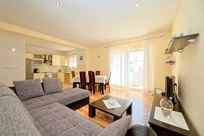 Apartments Marica 3130