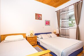 Apartments Divna Tomas
