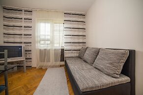 Apartments Jako