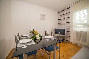 Apartments Jako