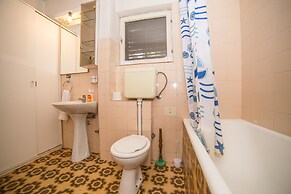 Apartments Jako