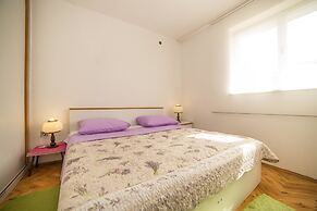 Apartments Jako