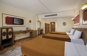 Kanzy Hotel