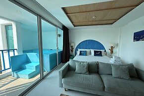 Costa Village Jacuzzi Bangsaray