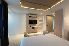Costa Village Jacuzzi Bangsaray