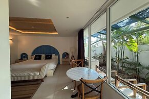 Costa Village Jacuzzi Bangsaray