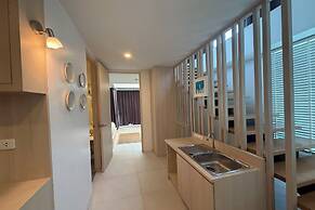 Costa Village Jacuzzi Bangsaray