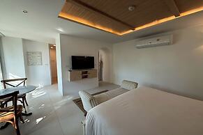 Costa Village Jacuzzi Bangsaray