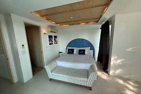 Costa Village Jacuzzi Bangsaray